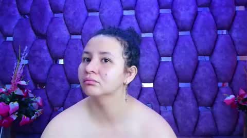 AlaSmith  online show from June 28, 2:40 am