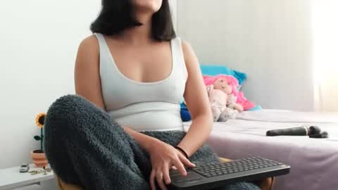 alasska_18 online show from March 12, 2:42 pm