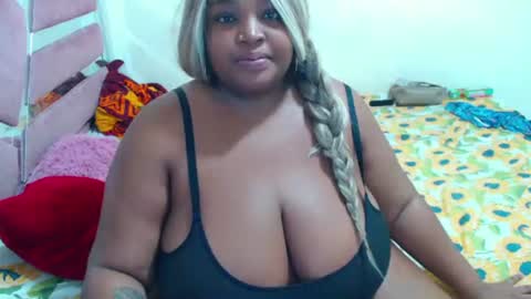 aleeinvein1 online show from April 17, 4:03 am