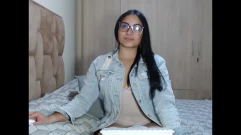 alejandra online show from January 22, 8:38 pm