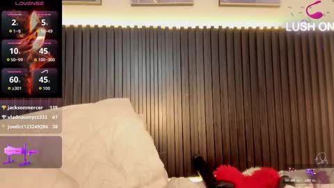 aleja__slav3 online show from September 14, 6:55 am