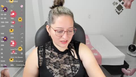 alejandra online show from March 8, 4:16 pm