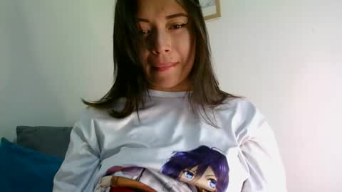 QUEEN OFF MILk  IM BACK  15 NOV online show from February 26, 11:37 pm