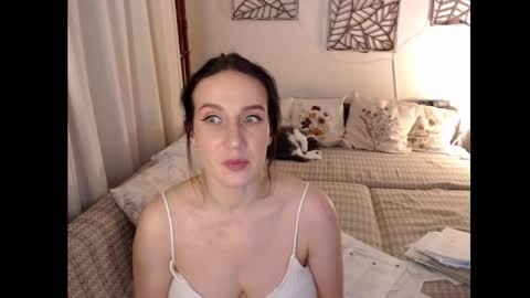 Sandra online show from March 4, 4:13 pm