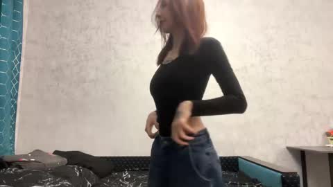 Emma online show from February 9, 3:03 pm