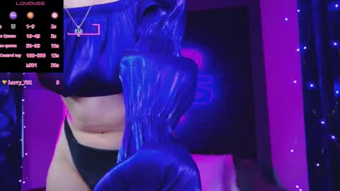 alessiacroft online show from December 5, 5:51 am