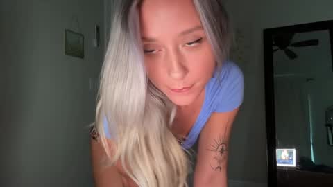 alex  online show from November 22, 10:23 pm