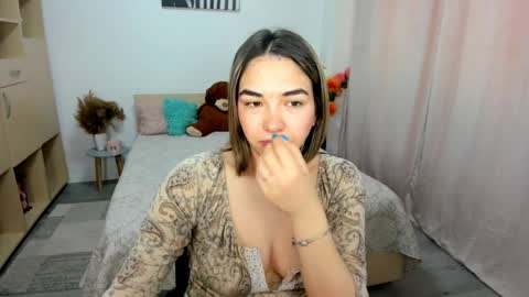 Alexa online show from April 10, 8:09 am