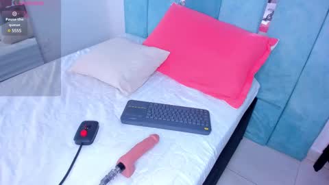 alexaa_small online show from March 11, 11:44 am