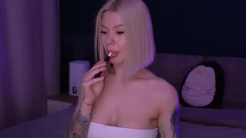 Alexa Mason online show from February 28, 1:47 am