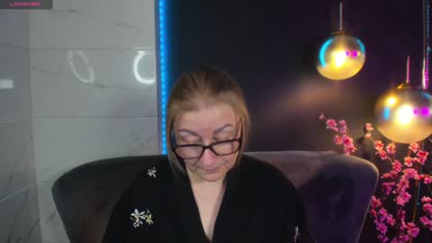 Alexandra online show from December 30, 1:47 pm