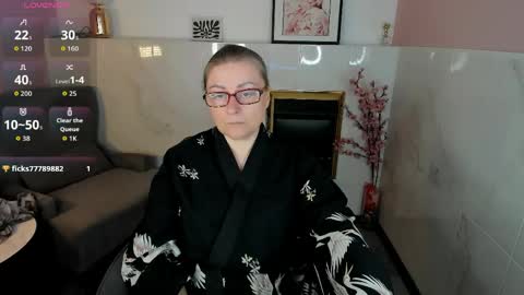 Alexandra online show from April 17, 1:35 pm