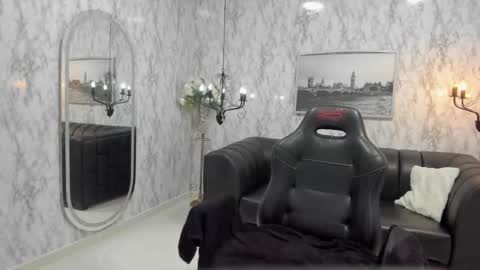 Alexandra Milff  online show from November 10, 12:39 am