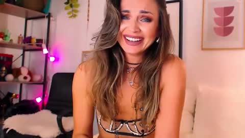 alexandrawooow online show from March 24, 7:41 pm