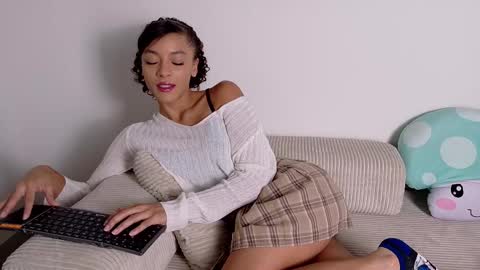 Alexa online show from November 25, 11:27 pm