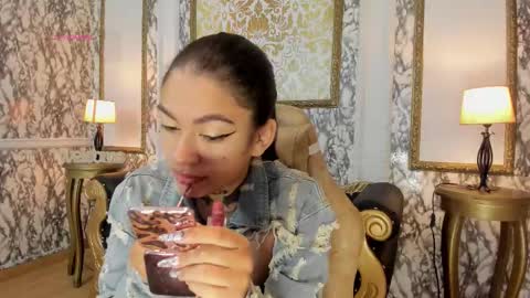 Alexiaa  Online 1430 to 2100 GMT-5 online show from March 6, 12:55 pm