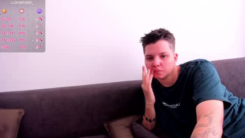 Alexia online show from April 4, 4:28 pm