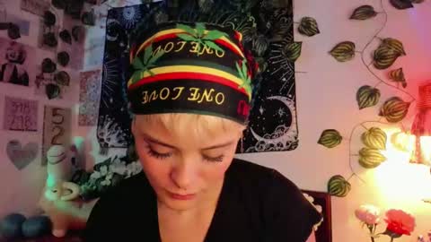 Alex online show from January 19, 4:36 pm