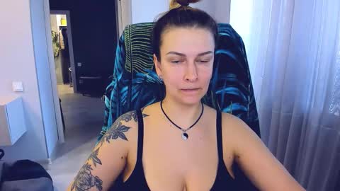 Alexia online show from March 29, 1:54 pm