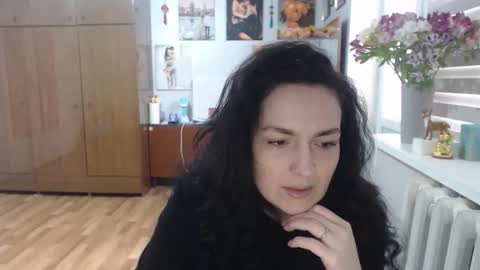 AlexisMillers online show from April 16, 7:08 am