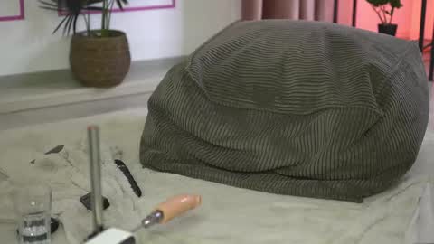 alexxiskye online show from March 24, 8:41 am