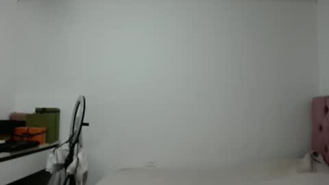 Alia  online show from February 9, 12:29 pm