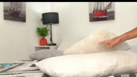 Alia online show from May 10, 2:24 am