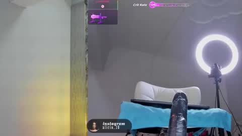 alicia online show from February 27, 10:48 am