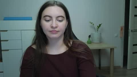 Alice online show from March 21, 6:24 pm