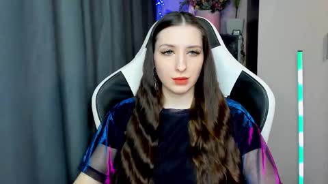 Alice online show from October 6, 12:33 pm