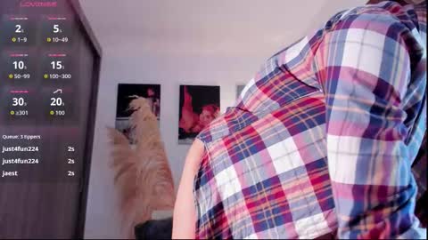 Alice  online show from November 26, 12:44 am