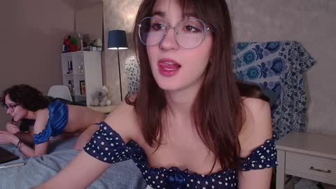 Alice love fuck online show from February 4, 7:55 pm