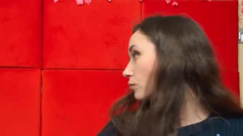 AliceMunro online show from February 18, 4:49 pm