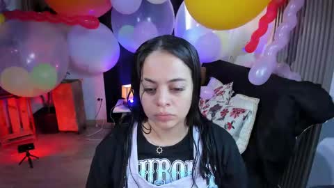 Alice online show from January 14, 2:22 pm