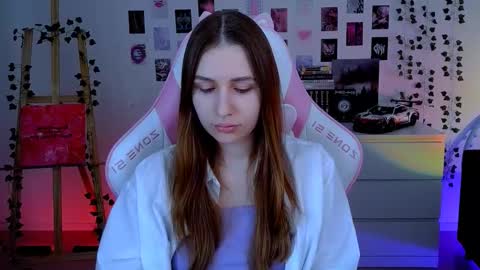 alicecharmy online show from October 11, 6:18 am