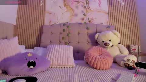  Aliice online show from April 20, 10:57 pm