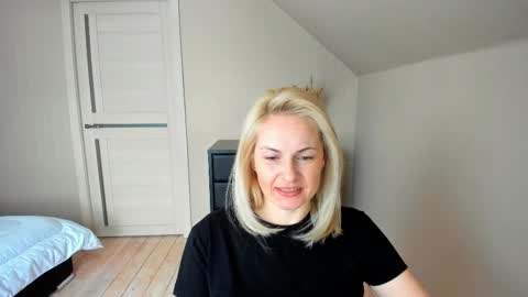 Alicee online show from February 27, 1:17 pm