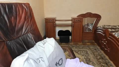 alicee_diaz online show from September 26, 11:08 am