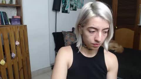 alicee_logan_ online show from March 7, 3:46 am