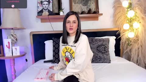 Aleja  online show from January 24, 11:15 am