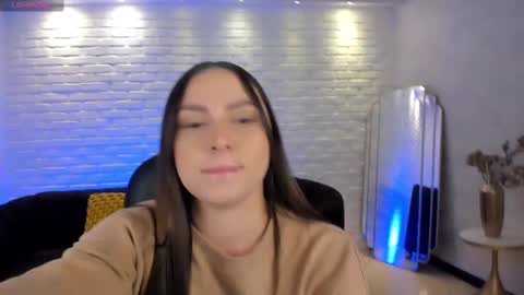 Alice online show from March 4, 3:11 am