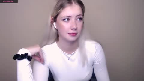 Alice online show from September 12, 6:25 am