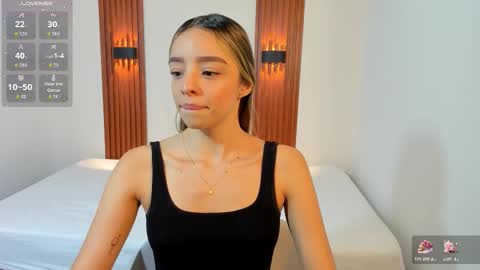 AliceRoss online show from December 22, 8:45 pm