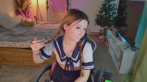 Alice online show from January 15, 6:51 pm