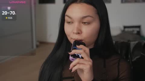 Alice online show from December 5, 9:21 am