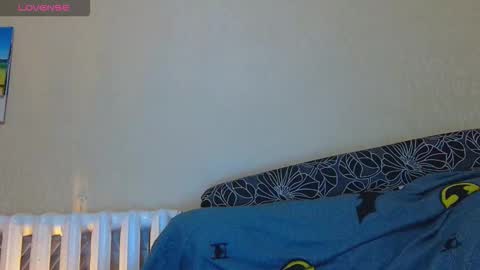 AliceWoolfy online show from November 9, 9:44 pm