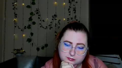 Alicia online show from April 9, 6:05 am