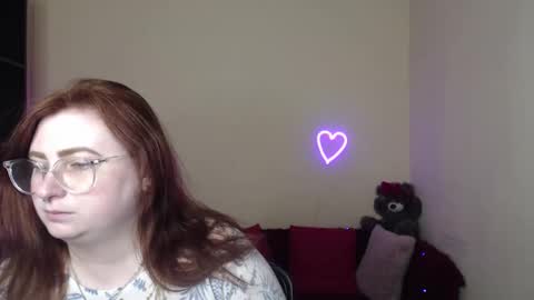 Alicia online show from April 20, 5:21 am