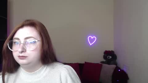 Alicia online show from April 22, 11:29 am