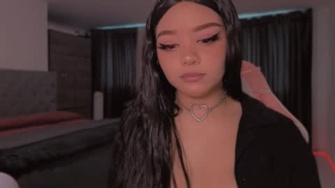 aliciawonderland__ online show from February 3, 3:49 pm